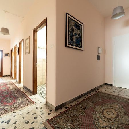 Budget Apartment Roma 70 Stazione Centrale 卡利亚里 外观 照片