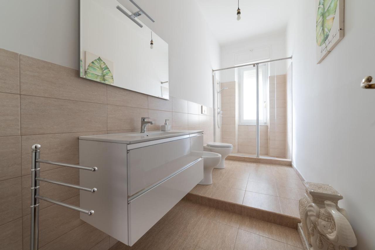 Budget Apartment Roma 70 Stazione Centrale 卡利亚里 外观 照片